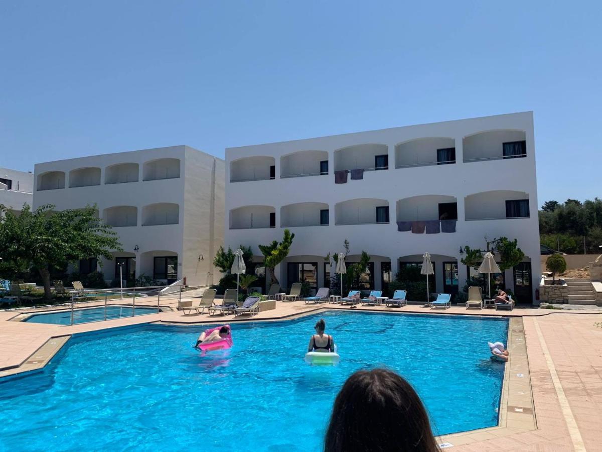 Adel Paradise Adelianos Kampos Exterior foto